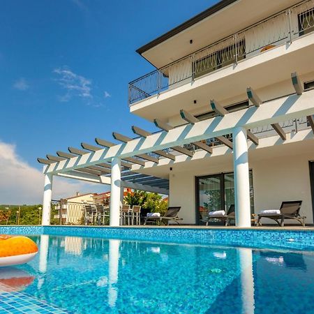Luxury Villa Rivabel Malinska Bagian luar foto