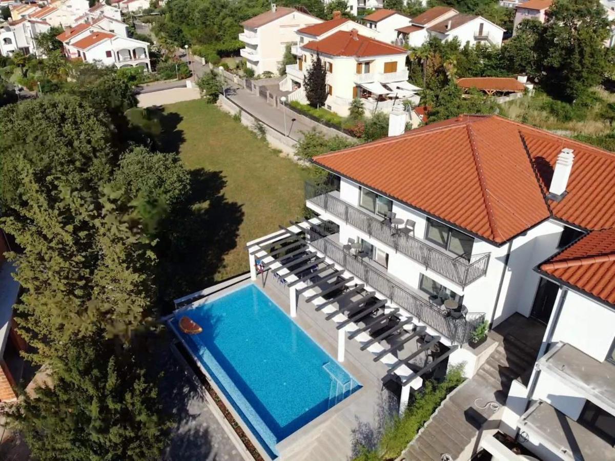Luxury Villa Rivabel Malinska Bagian luar foto