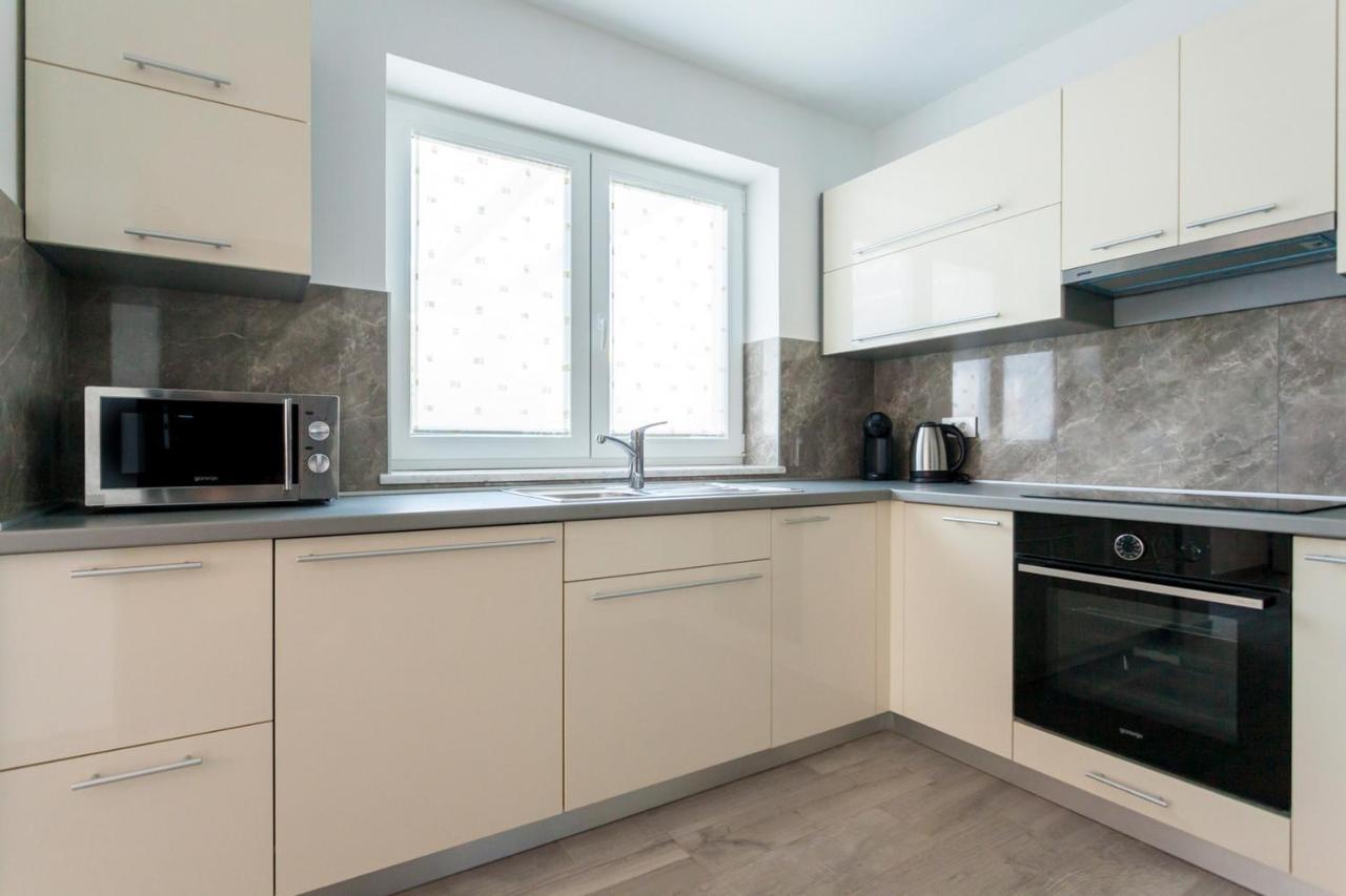 Luxury Villa Rivabel Malinska Bagian luar foto