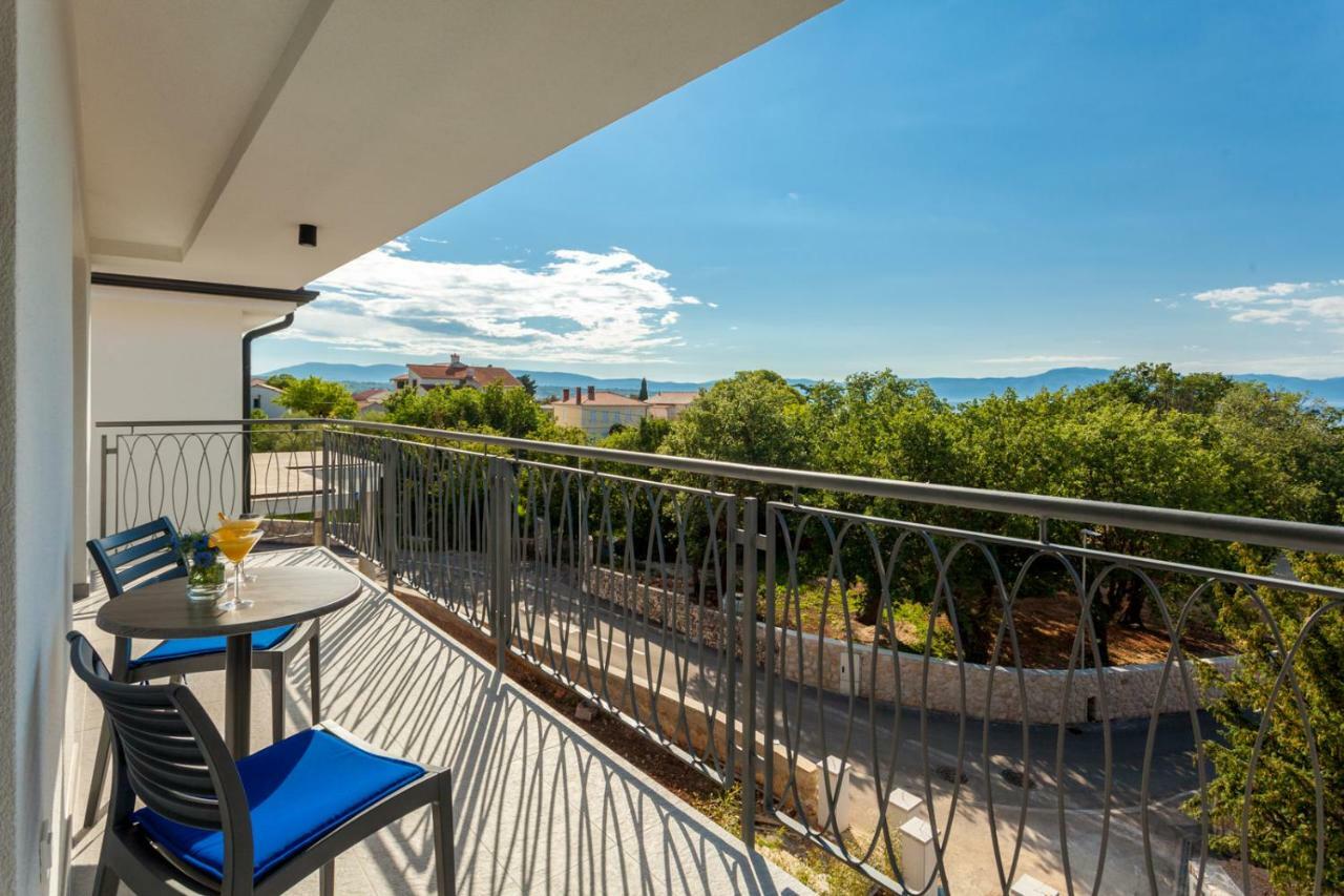 Luxury Villa Rivabel Malinska Bagian luar foto